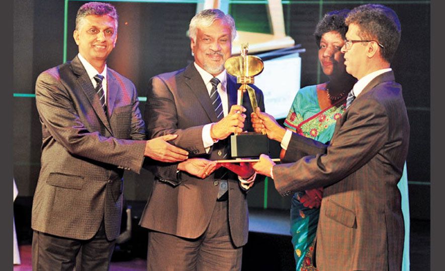 CINEC shines at Presidential Export Awards