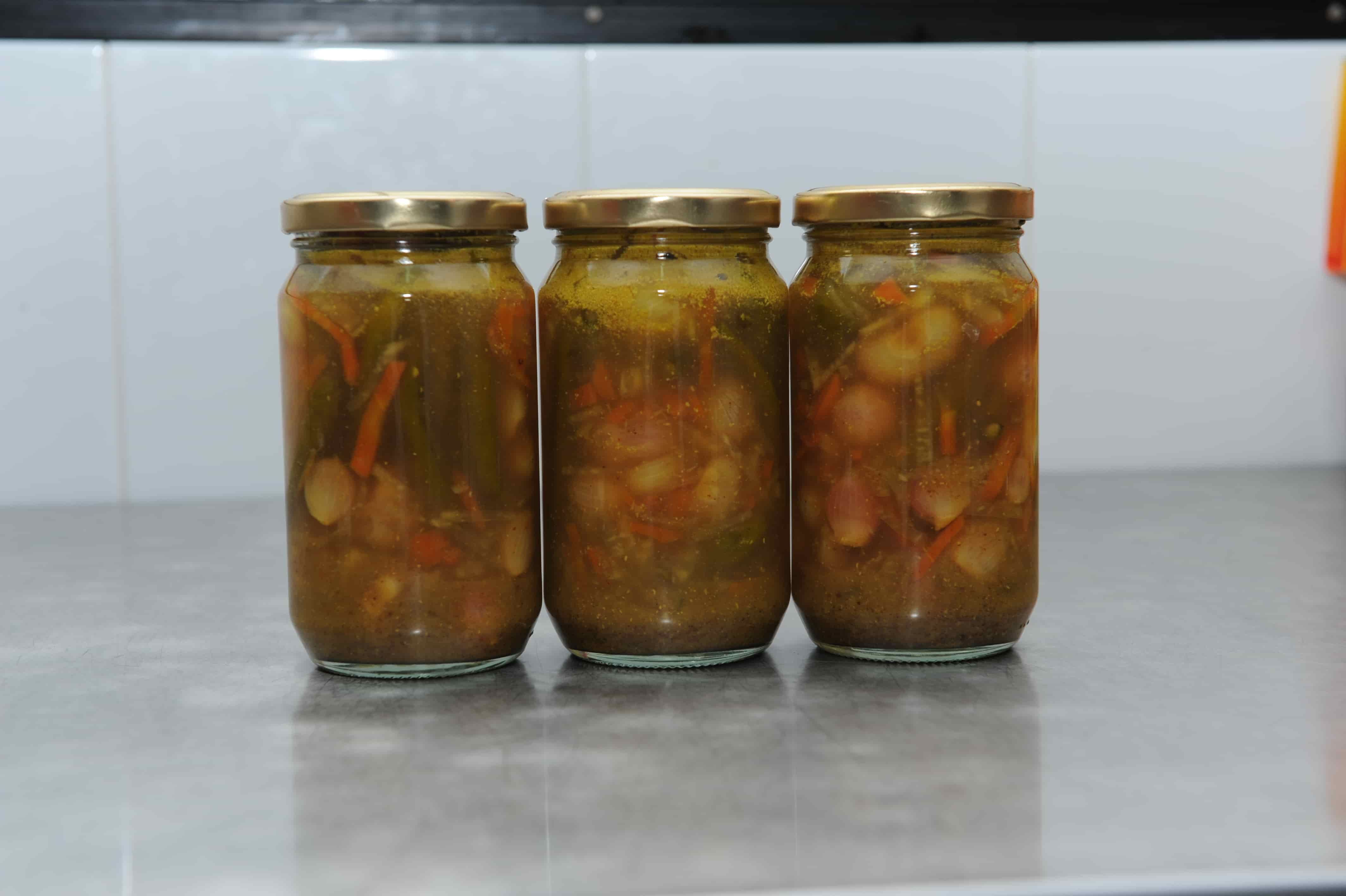 Nutritious and delicious salads, pickles and desserts in jars from Sri Lanka