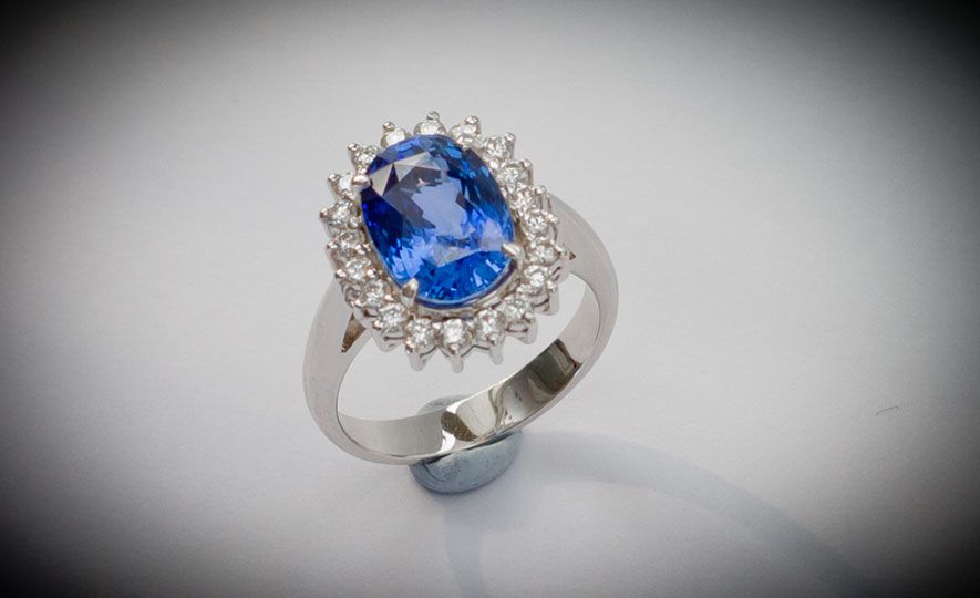 Ceylon Sapphires, Alexandrites and Rubies : With Peerless Glitter & Priceless Value