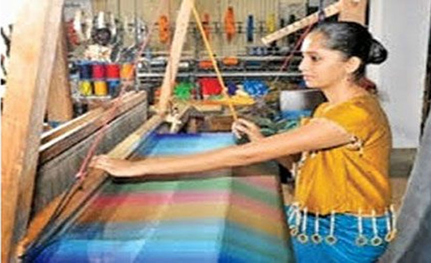 Design development programme for Handloom Industry