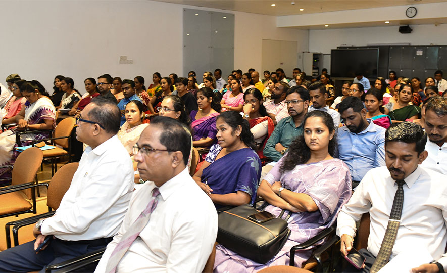 Minister Sunil Handunnetti Leads Strategic Meeting with Export Development Officers