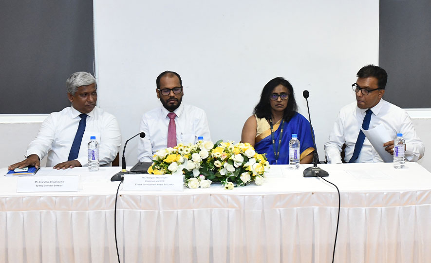 Minister Sunil Handunnetti Leads Strategic Meeting with Export Development Officers
