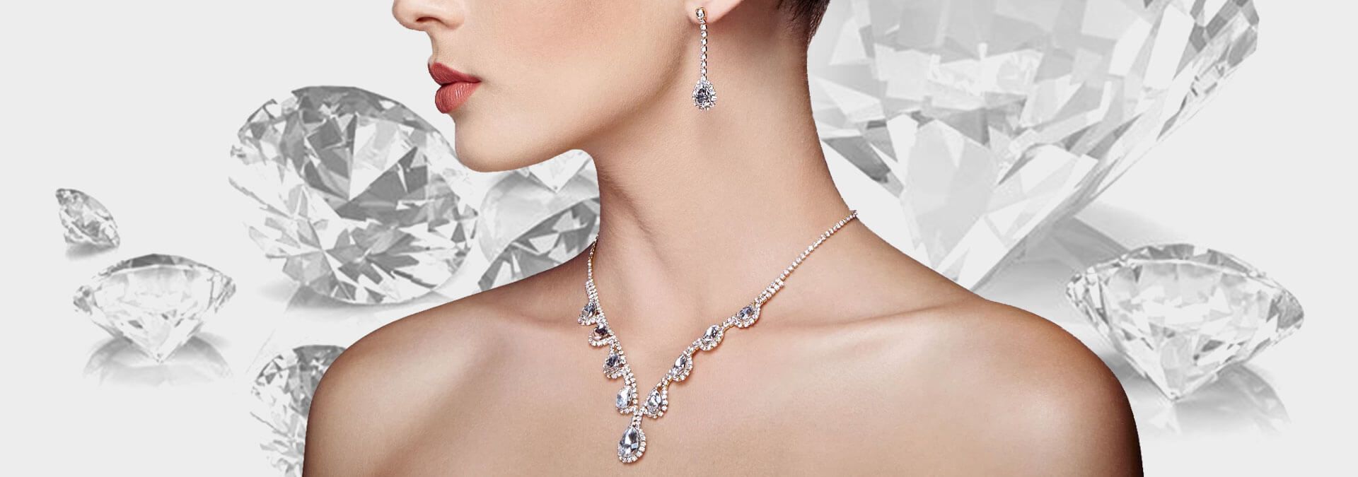 Gem, Diamond & Jewellery: Evoking Timeless Glamour