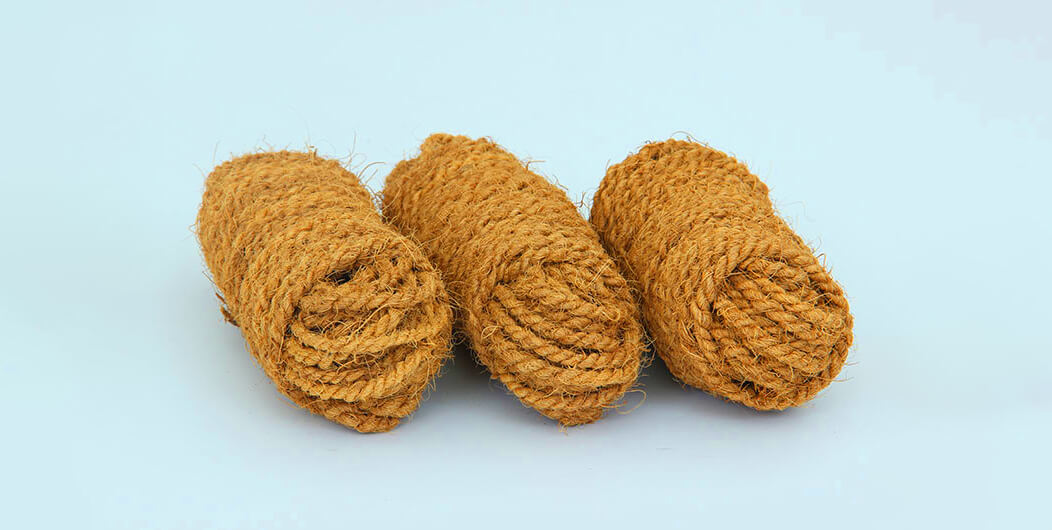 twines and ropes made coconut fibre